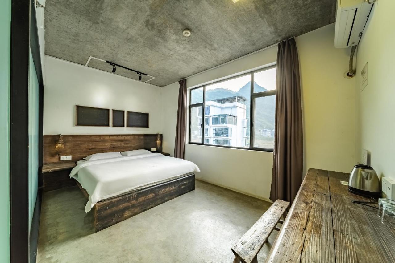 Yangshuo Sudder Street Guesthouse Rum bild