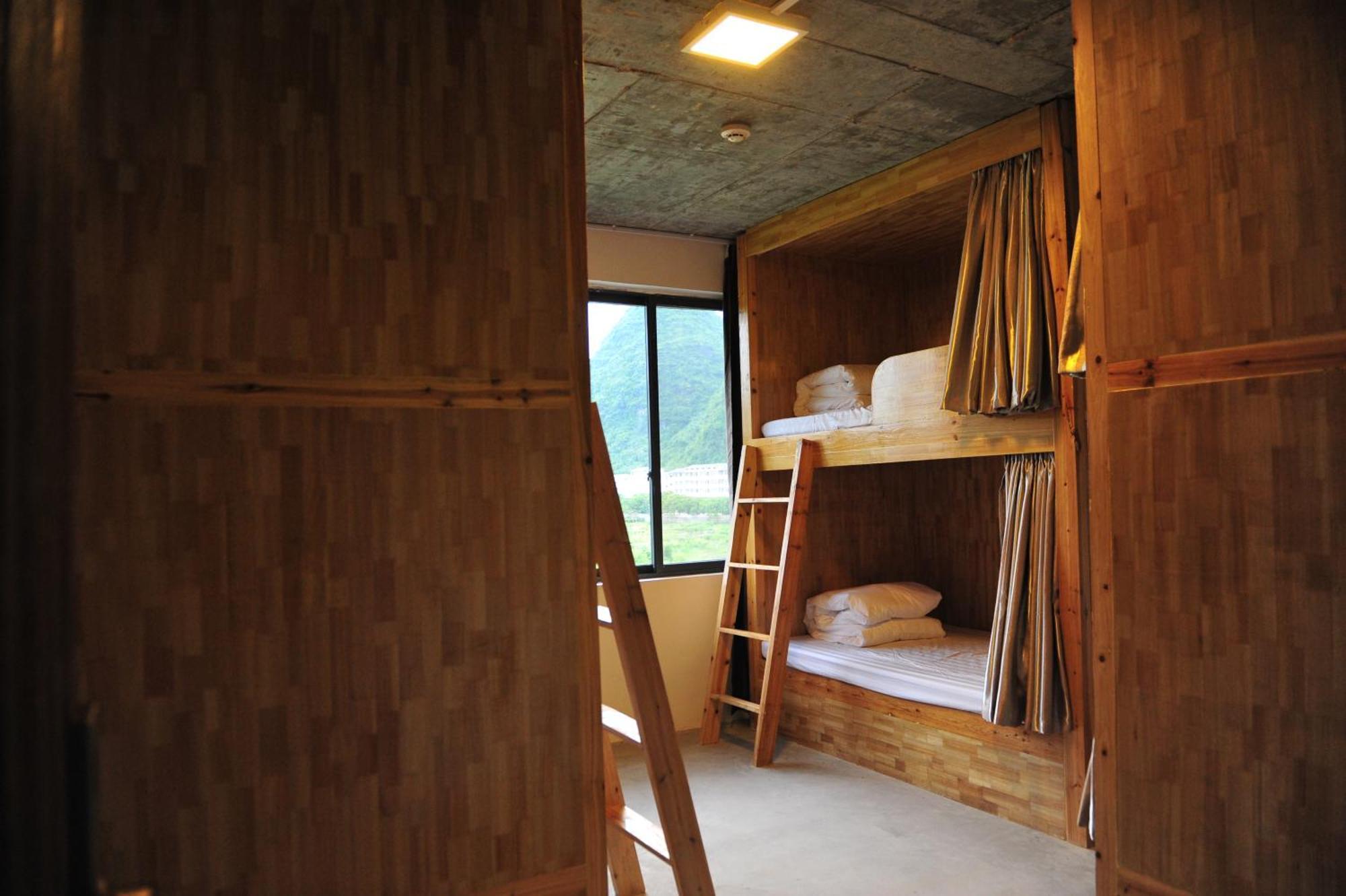Yangshuo Sudder Street Guesthouse Rum bild