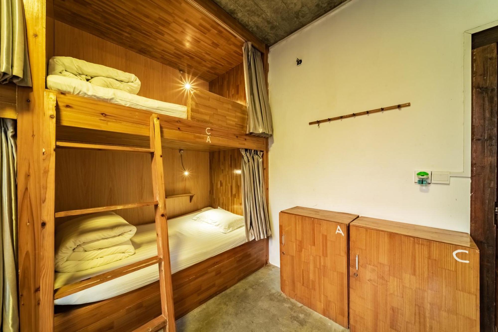 Yangshuo Sudder Street Guesthouse Rum bild