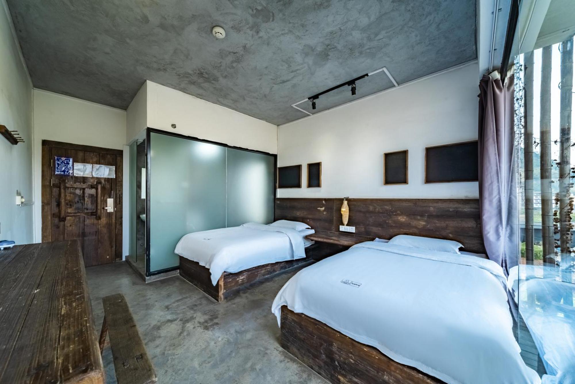 Yangshuo Sudder Street Guesthouse Rum bild
